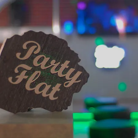 Party Flat *
